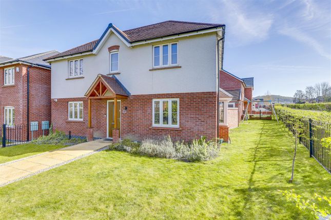 Dunnock Drive, Stapleford NG9 3 bed detached house for sale