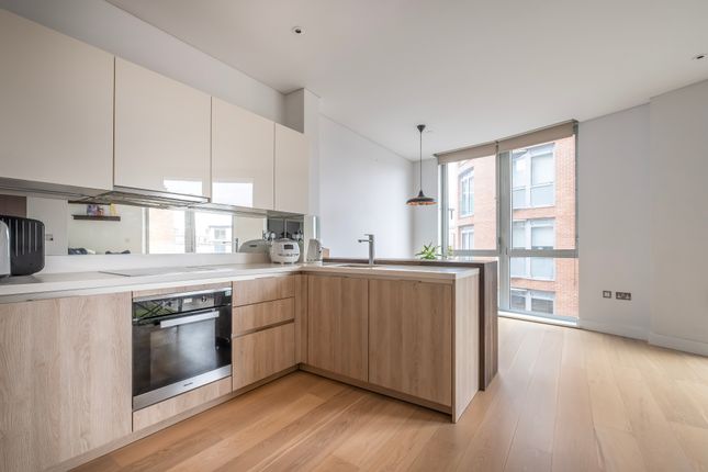 2 bed flat