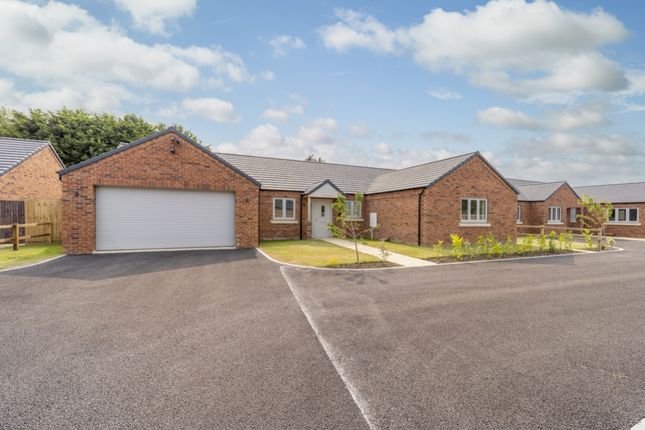 5 bed detached bungalow