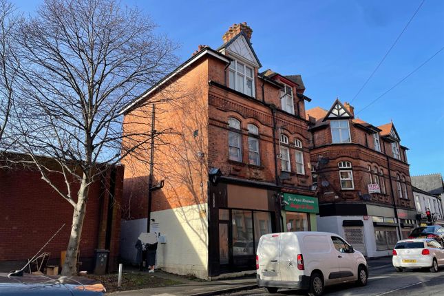 4 bed block of flats