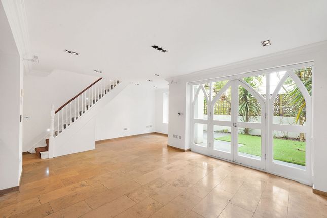 Hamilton Gardens, St John's Wood, NW8 4 bed semi