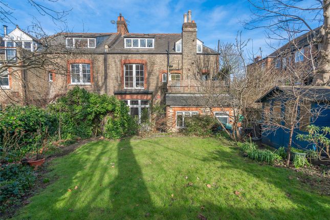 Haslemere Road, London, N8 2 bed apartment for sale