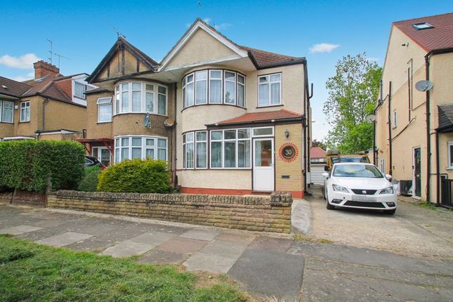 Moat Drive, Harrow 3 bed terraced house for sale