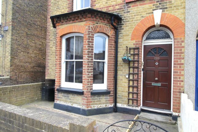 High Street, Herne Bay, CT6 1 bed flat for sale