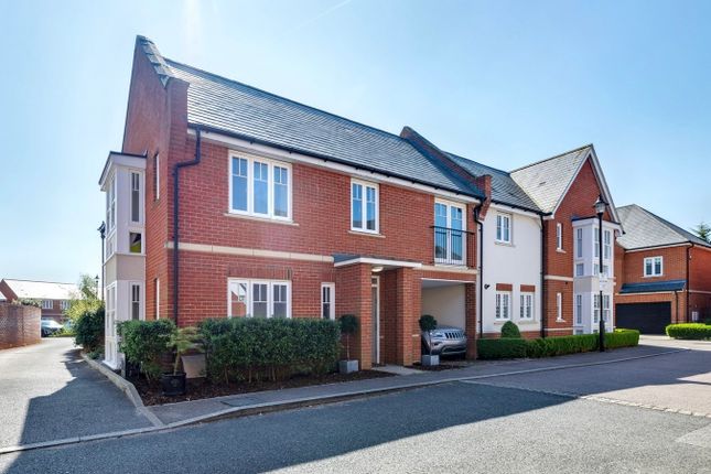 Whitley Link, Chelmsford CM2 4 bed link detached house for sale