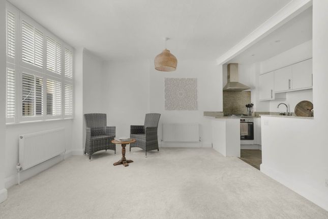 St George`s Drive, London, SW1V 1 bed flat for sale