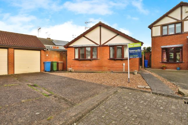 Woodmarketgate, Hedon, Hull,HU12 8PR 2 bed detached bungalow for sale