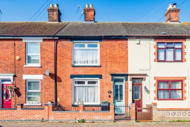 4 bed terraced house