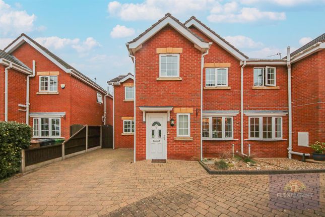 4 bedroom semi-detached house for sale