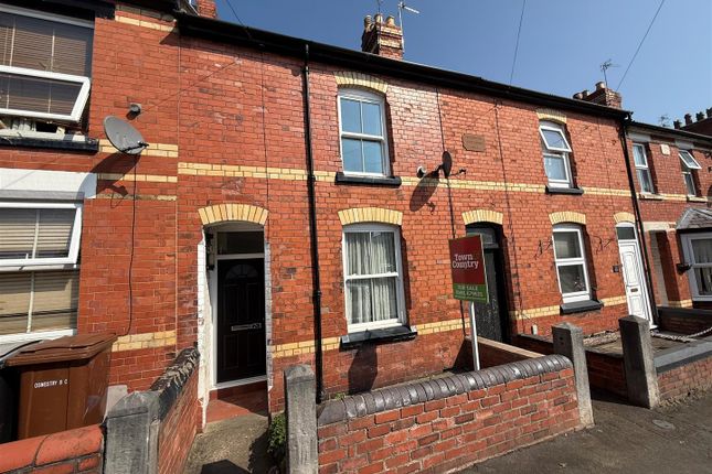 Albert Road, Oswestry 3 bed terraced house for sale