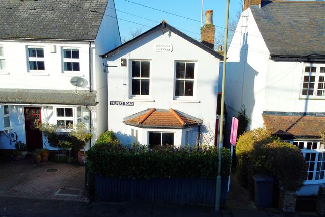 Calvert Road, High Barnet EN5 3 bed detached house for sale