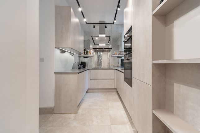 Shroton Street, London NW1 3 bed flat for sale