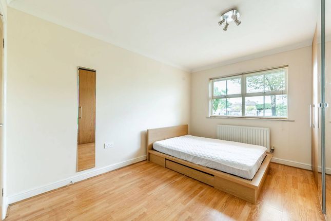 Manor Road, Harrow, HA1 2 bed flat for sale