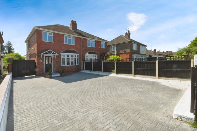 3 bed semi-detached house