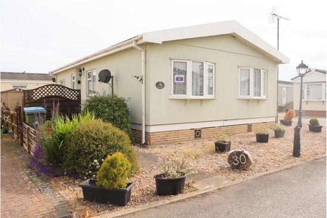 2 bedroom park home for sale
