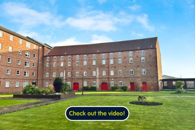 Pease Court, High Street, Hull, HU1 1NG 1 bed apartment for sale