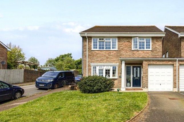 Hounster Drive, Cornwall PL10 4 bed detached house for sale