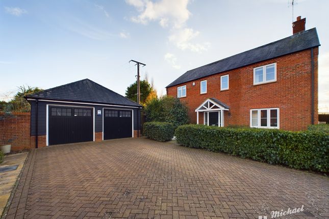 Stoke Hammond, Milton Keynes MK17 5 bed detached house for sale