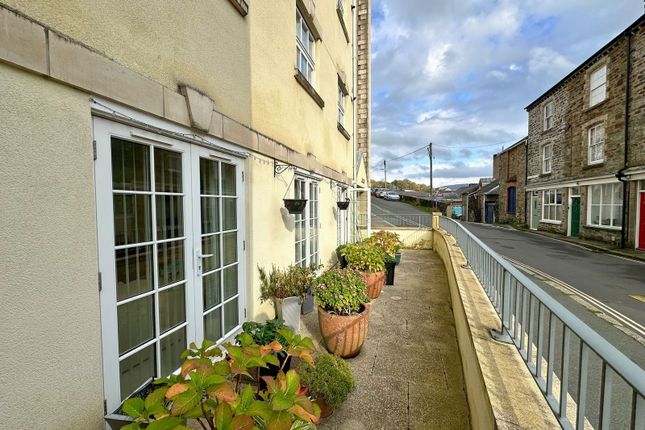 Barley Market Street, Tavistock PL19 2 bed apartment for sale