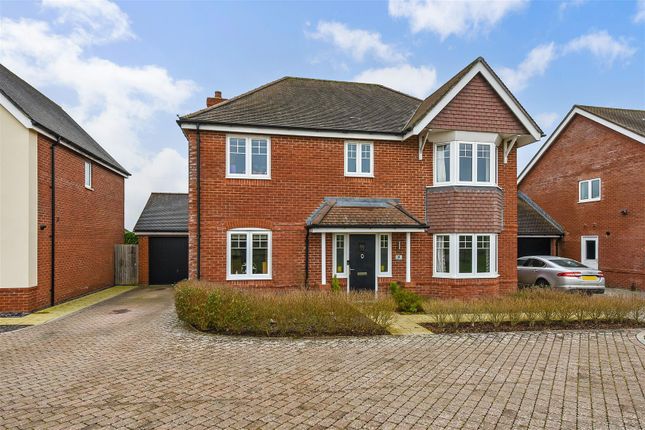 4 bed detached house