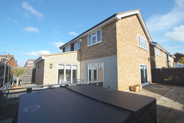 Hillhouse Close, Billericay CM12 4 bed detached house for sale