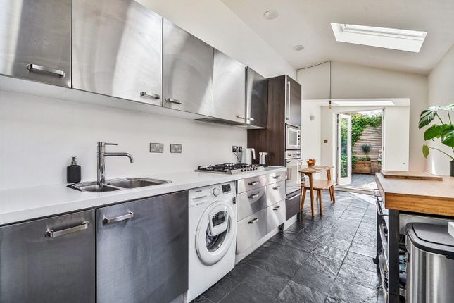 Kent House Road, Sydenham, London, SE26 4 bed terraced house for sale