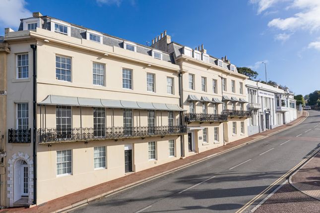 Harbourside, Torquay 3 bed apartment for sale