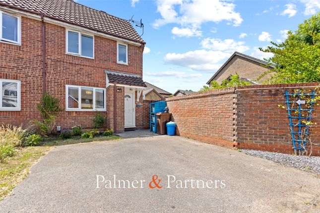 1 bedroom semi-detached house for sale
