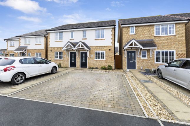 Meadow Road, South Littleton... 2 bed semi