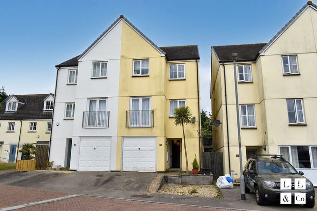 4 bed semi-detached house