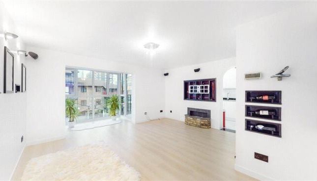 2 bed flat