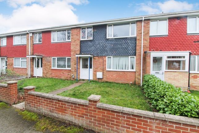 Kenilworth Walk, Bedford MK41 3 bed terraced house for sale