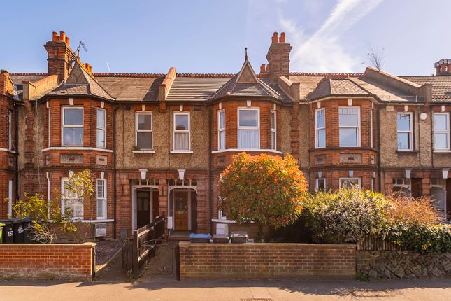 2 bedroom maisonette for sale