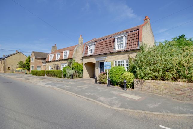 High Street, Earith, PE28 4 bed detached house for sale
