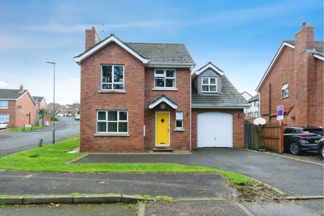 4 bedroom detached house for sale