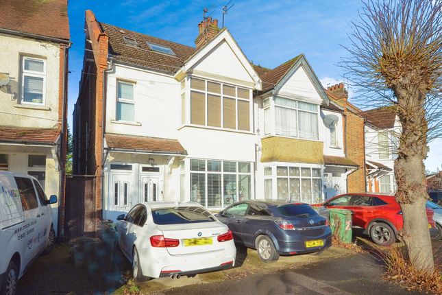 2 bedroom maisonette for sale
