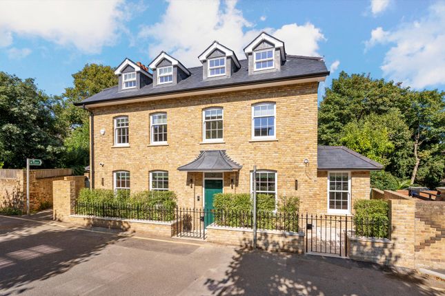 Sunnyside, Wimbledon, London, SW19 5 bed detached house for sale