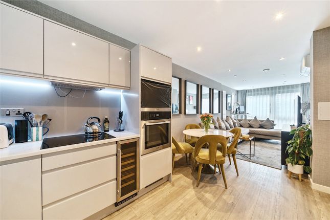 Centric Close, London 1 bed apartment for sale