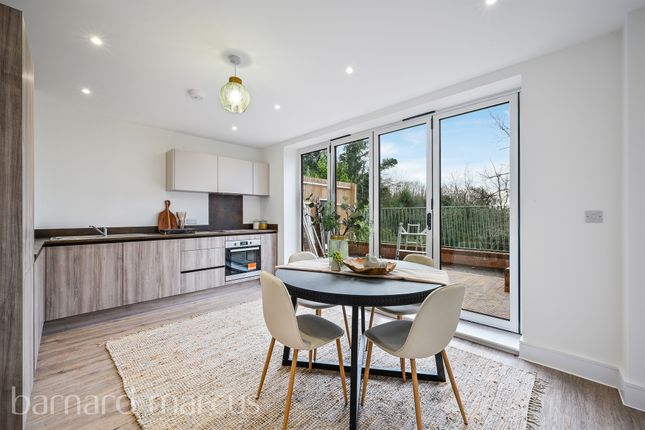 4 bedroom maisonette for sale