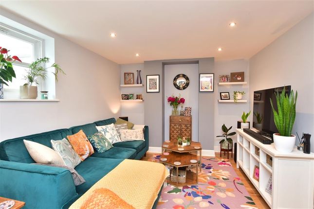2 bed flat