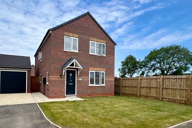 4 bed detached house