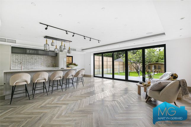 Cavendish Road, Barnet, EN5 4 bed detached house for sale