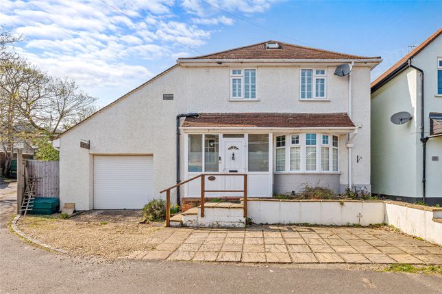 Wilton Road, Redhill, Surrey, RH1 4 bed detached house for sale