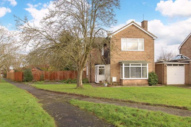 Malmes Croft, Leverstock Green, Hemel... 3 bed detached house for sale