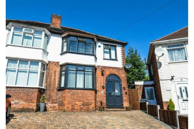 3 bed semi-detached house