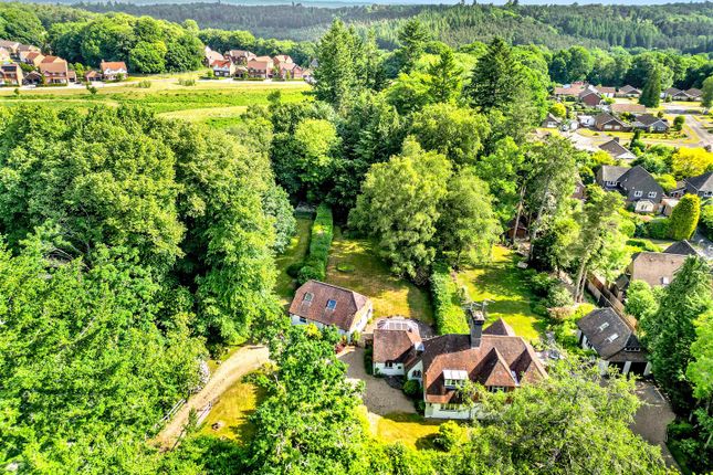 Headley Road, Grayshott, Hindhead 3 bed cottage for sale