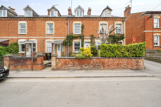 Horns Road, Gloucestershire GL5 2 bed terraced house for sale