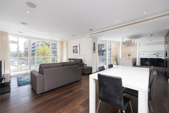 3 bedroom flat for sale
