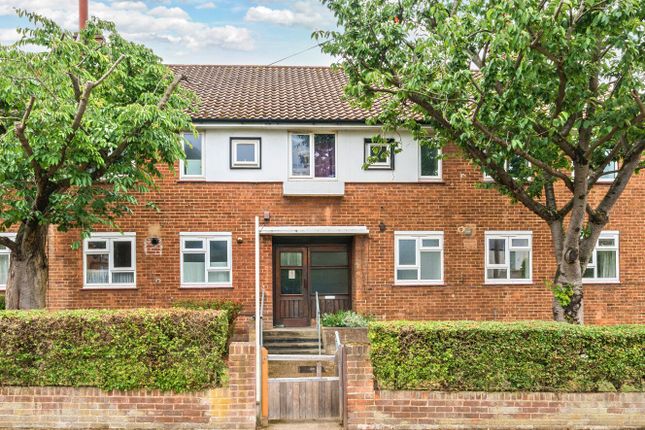 Kilmorie Road, Forest Hill, London, SE23 2 bed flat for sale