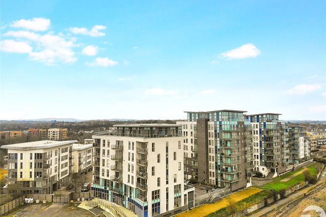 Wainwright Avenue, Greenhithe, Kent, DA9 2 bed flat for sale